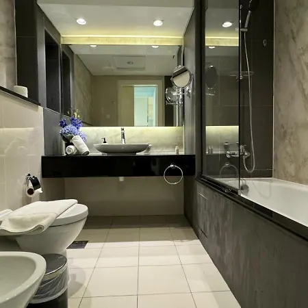 Magnificent - Damac Distinction Downtown Apartment Dubai Exterior photo